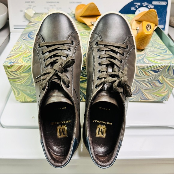 Bruno Magli Westy Italian Leather Sneakers - Picture 2 of 10